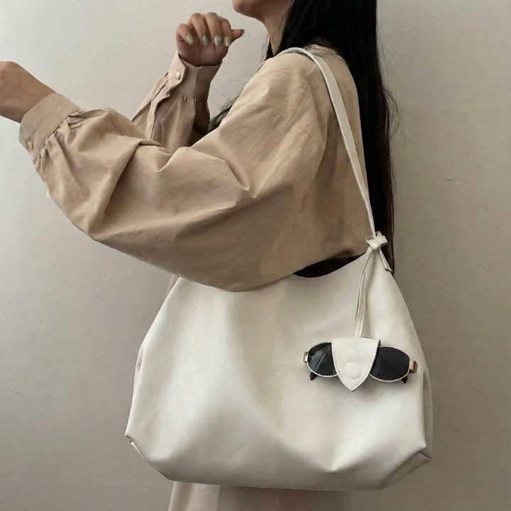 Soft Leather Shoulder