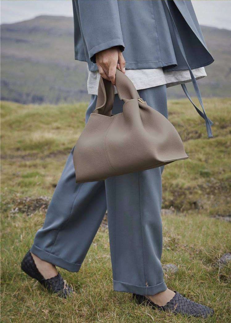 Noa (乃愛) - Affection